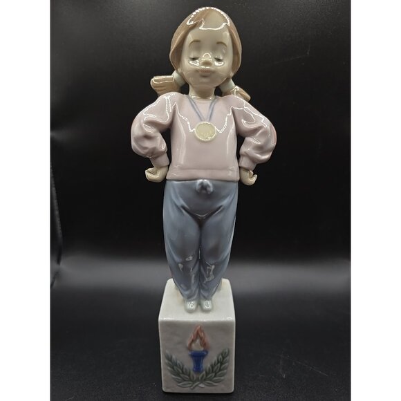 Vintage Lladro #5872 Olympic Pride Figurine Retired 1994 Glazed Mint w/ Box - Picture 1 of 11